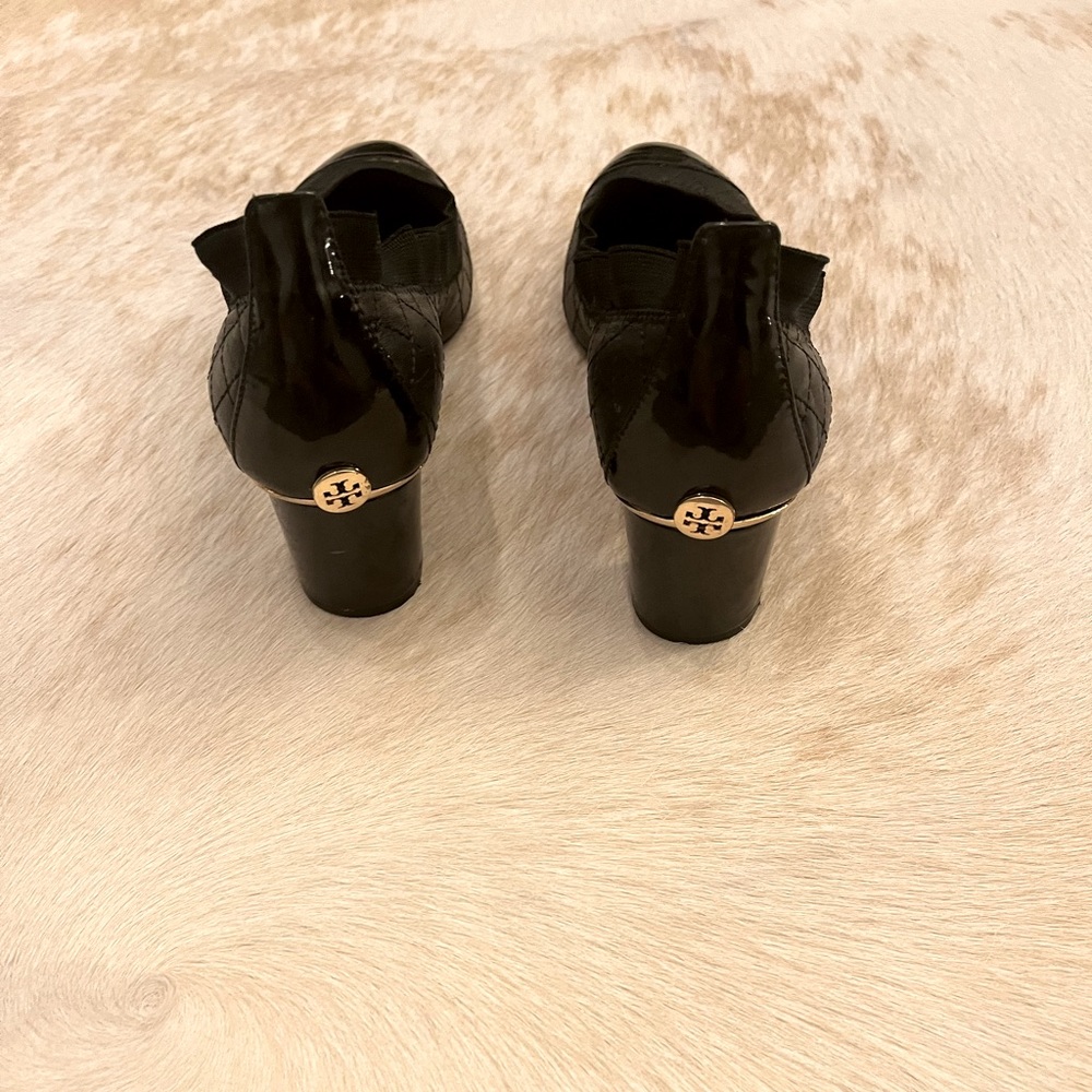 6.5 tory Burch dress shoes